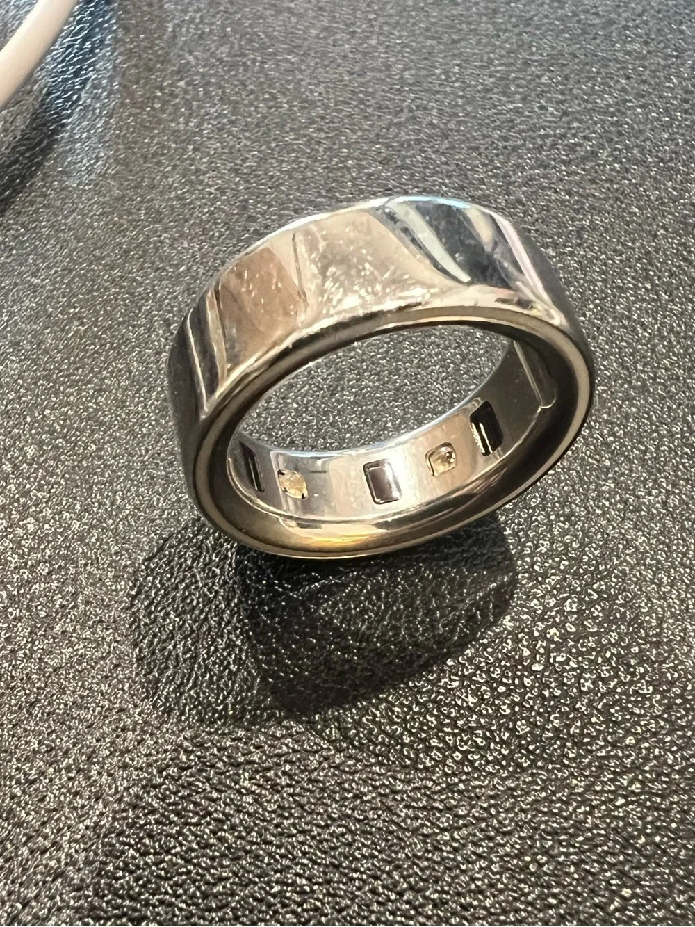 Oura Ring gen 4 size 8 Silver
